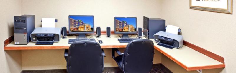Holiday Inn Express Hotel & Suites Marysville By Ihg Экстерьер фото